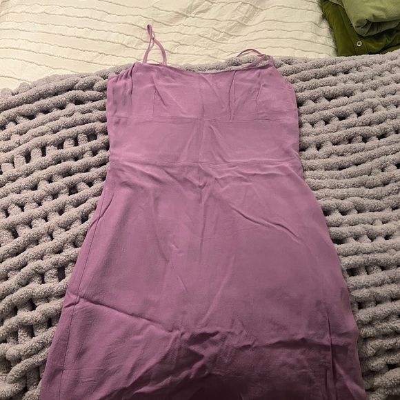 Aritzia Sunday Best Lilac Sleeveless Dress - Picture 1 of 2